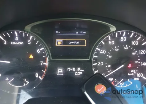 2015 Nissan Altima 2.5 Sv из США, поврежденный, VIN 1N4AL3AP2FC105693